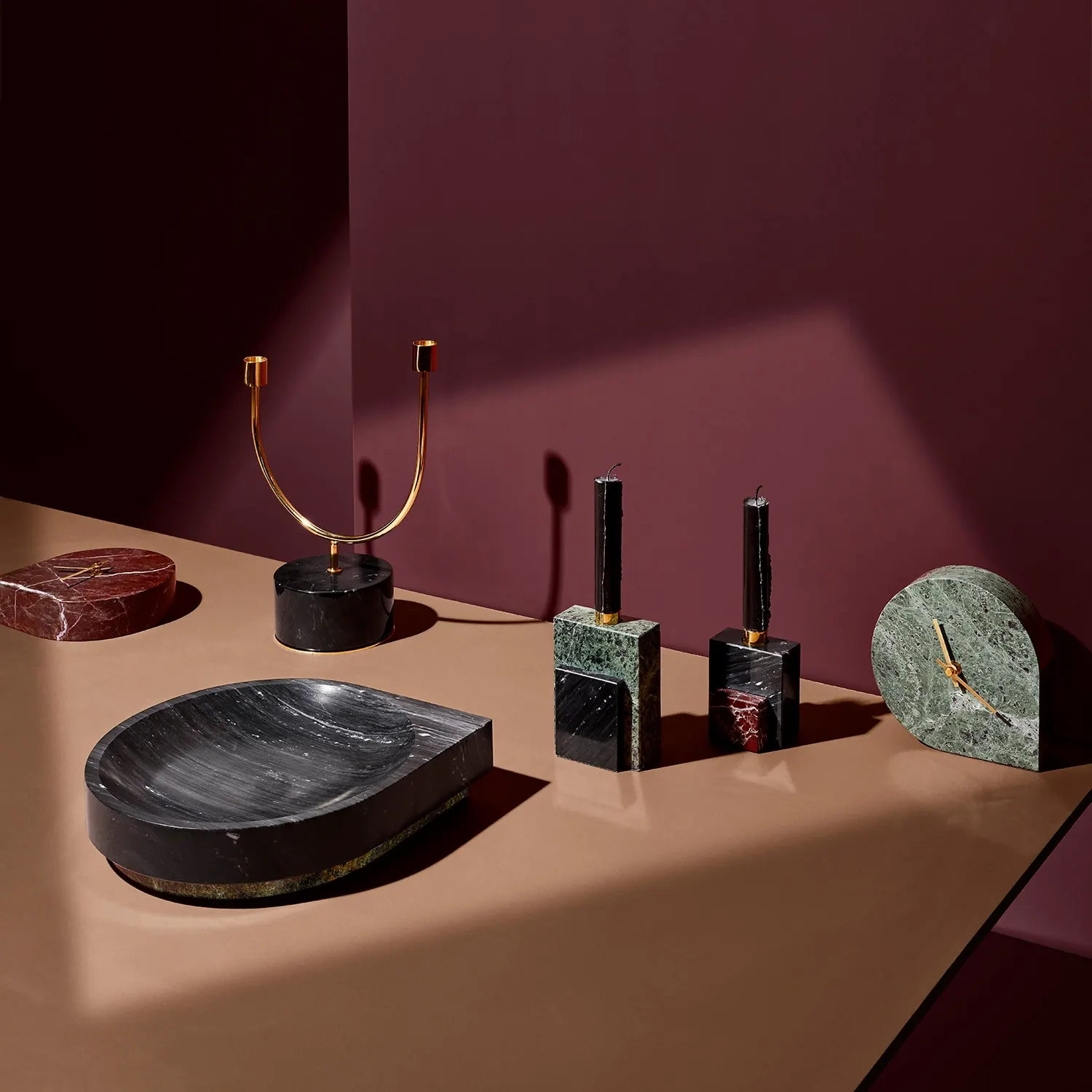 AYTM Grasil Candle Holder, Black/Gold 5 AYTM Grasil Candle Holder, Black/Gold - Image 3