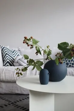 Cooee Design Ball Vase 30 Cm, Sand -Candleholders Sales cooee design ball vase 30 cm 18