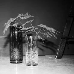 Frederik Bagger Crispy Love Vase 0,85 L, Clear 9 Frederik Bagger Crispy Love Vase 0,85 L, Clear -Candleholders Sales frederik bagger crispy love vase 085 l 31