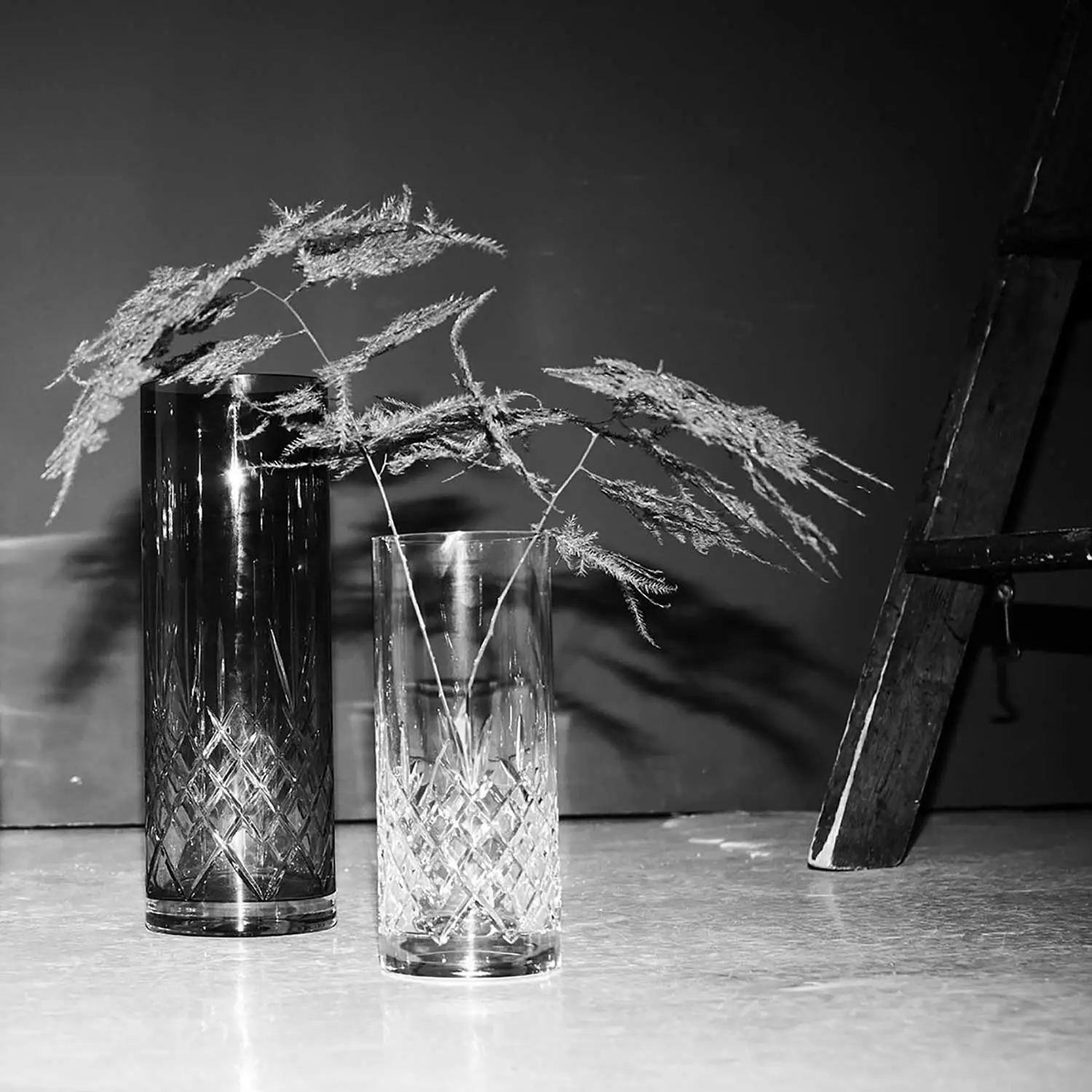 Frederik Bagger Crispy Love Vase 0,85 L, Clear 5 Frederik Bagger Crispy Love Vase 0,85 L, Clear - Image 3