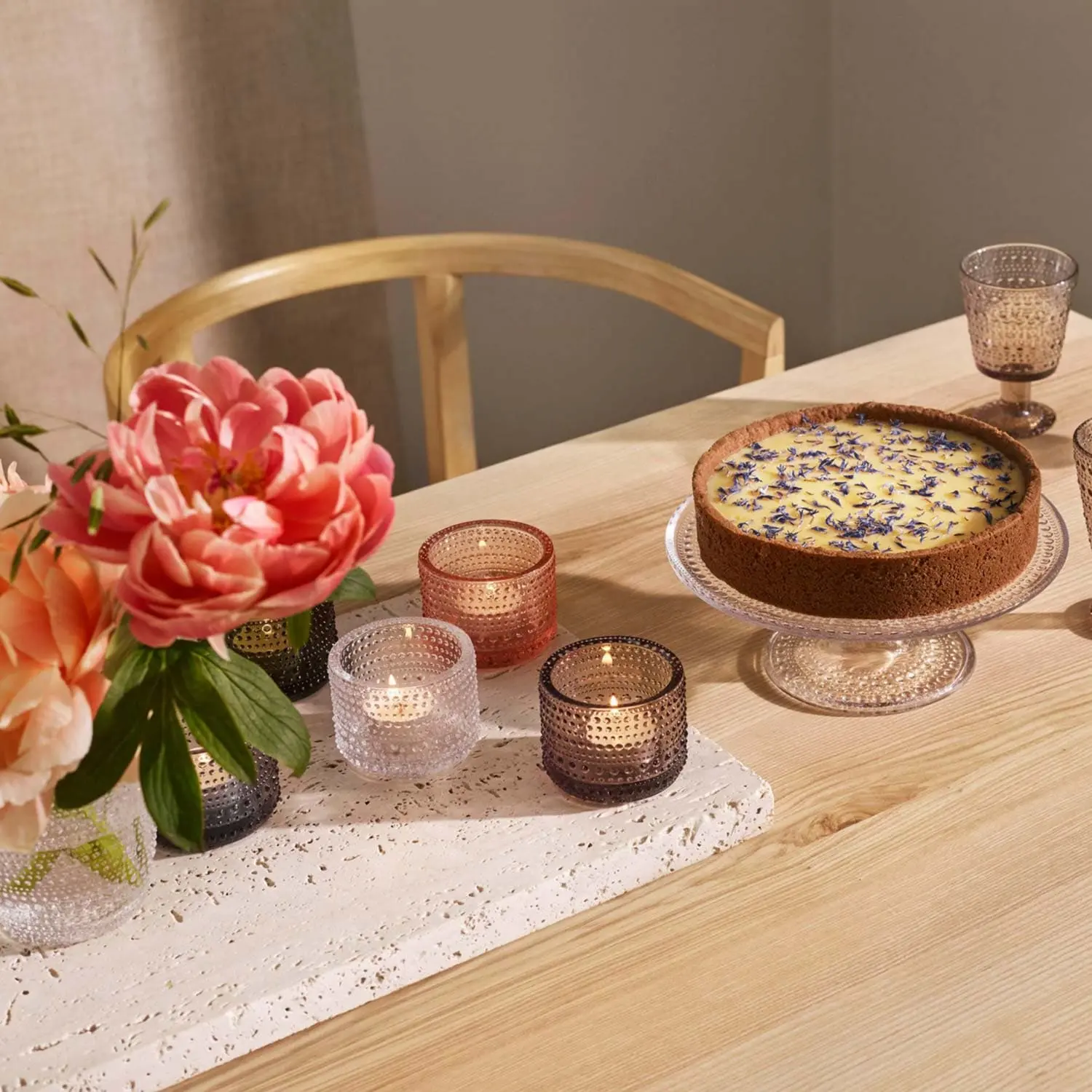 Iittala Kastehelmi Lantern 6,4 Cm, Linen 4 Iittala Kastehelmi Lantern 6,4 Cm, Linen - Image 2