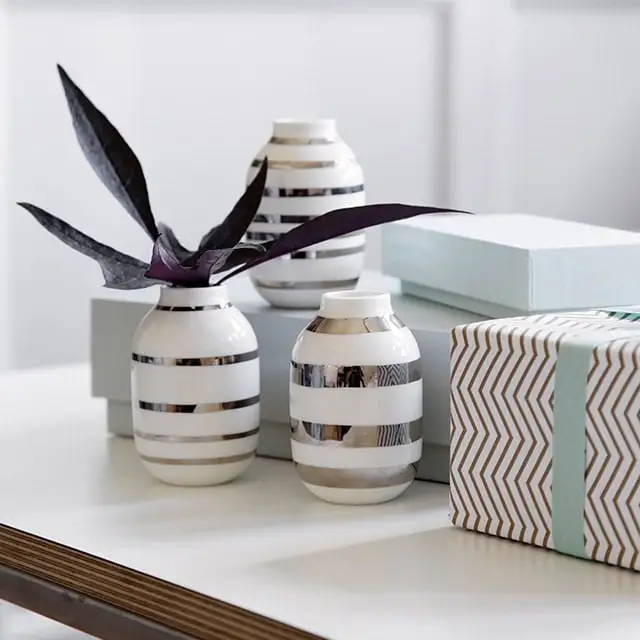 Kähler Omaggio Vase Miniature 3-pack, Silver 5 Kähler Omaggio Vase Miniature 3-pack, Silver - Image 3