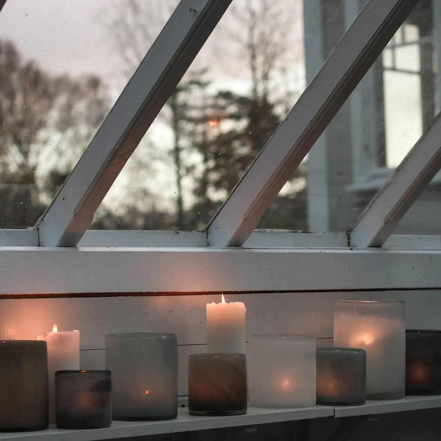 Tell Me More Lyric Candle Holder S, Dark Grey 5 Tell Me More Lyric Candle Holder S, Dark Grey - Image 3